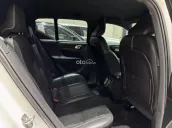 Volvo XC40 T5 AWD Model 2020