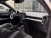 Volvo XC40 T5 AWD Model 2020