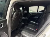Volvo XC40 T5 AWD Model 2020