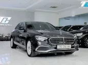 MERCEDES-BENZ E200 EXCLUSIVE FL 2021
