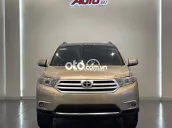 Toyota Highlander 2011 - xe nhập Mỹ bản SE