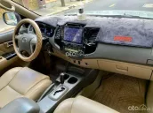 Chính chủ bán xe Toyota Fortuner bản V full option