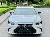 Tặng gần 300 triệu cho khách liên hệ hotline sớm nhất, ưu đãi mới cực tốt