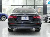 MERCEDES-BENZ E300 AMG 2022