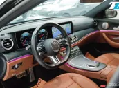 MERCEDES-BENZ E300 AMG 2022