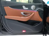 MERCEDES-BENZ E300 AMG 2022
