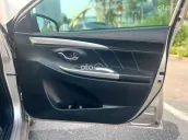 Máy xăng 5 chỗ xe cá nhân 1 chủ