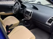 Huyndai i20 nhập khẩu bản đủ có gạt mưa sau