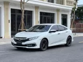 590 triệu