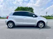 Bán xe Toyota Yaris 1.3 Hatchback nhập khẩu Trung Đông sản xuất tại Nhật