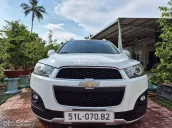 Cần bán Captiva 2.4L (LTZ) sx: 2015 Auto, màu trắng, gđ sử dụng mới 95%