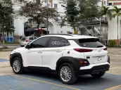 Hyundai Kona 2.0AT tiêu chuẩn 2022