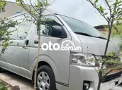 Toyota Hiace 2***8 km