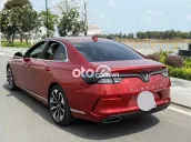 VinFast Lux A2.0 2019 Premium 2.0 AT - 60000 km