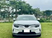 Vinfast VF8 Eco 2023