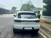 Porsche Macan 2021