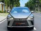 SUV cao cấp màu xám titan siêu hiếm