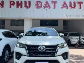 7 chỗ máy xăng