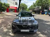 VinFast Lux A2.0 2019 2.0 AT - 120000 km