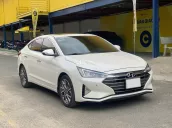 Xe sedan đẹp, chất lượng cao, giá hợp lý