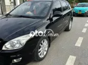 Hyundai i30 CW, số tự động, nhập Hàn