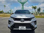 FORTUNER DẦU LEGENDER LƯỚT 1 VẠN NHƯ MỚI