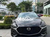 Mazda 3 2023 1.5L Luxury - 9000 km