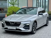 Chất xe cực đẹp Vinfast Lux A 2.0 Cao Cấp 2019