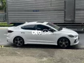 Hyundai Elantra 2018 1.6 AT Sport - 100000 km