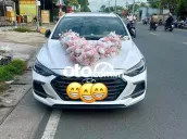 Hyundai Elantra 2018 1.6 AT Sport - 100000 km