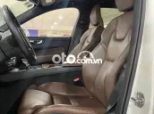Volvo XC60 2021 T6 AWD Inscription - 43000 km