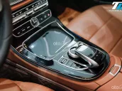 MERCEDES-BENZ E300 AMG 2019