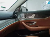 MERCEDES-BENZ E300 AMG 2019