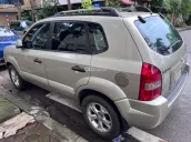 Huyndai Tucson 2.0 Xăng Đặc biệt, 4WD, Sx 2009, lăn bánh 2010
