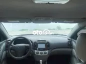 Hyundai Elantra 2010 1.6 AT - 18 km