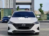 Hyundai Accent 2024 1.5 AT - 11000 km