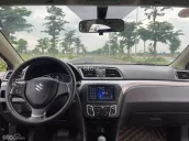 Bán xe sedan cỡ B rộng rãi nhất phân khúc, màu đen sang trọng