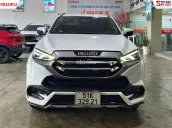 Thanh lý suv 7 chổ xe trưng bày/lái thử ISUZU odo 93.000km