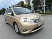 Toyota Sienna limeted 3.5 2014 - 80000 km