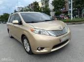 Toyota Sienna limeted 3.5 2014