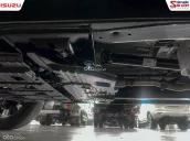 SUV 7 chổ màu trắng bản 1 cầu số tự động mới nhất