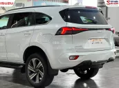 SUV 7 chổ màu trắng bản 1 cầu số tự động mới nhất