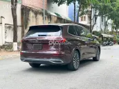 MPV châu Âu đỉnh cao với không gian rộng rãi