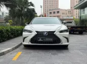 Số km lăn bánh cực thấp, như xe mới