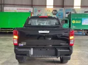 Bán tải đa dụng cho mọi gia đình bản màu đen