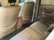 Bán gấp Toyota Fortuner 07 chỗ gầm cao máy thoáng một chủ từ đầu xe cực đẹp nguyên bản