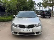 Xe đẹp, gia đình đi ít