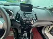 Màu trắng giá 330 triệu ở Hà Nội