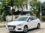 Một chủ từ mới