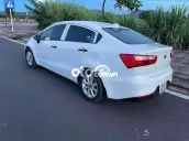 Kia Rio 2015 1.4 MT Sedan - 90000 km